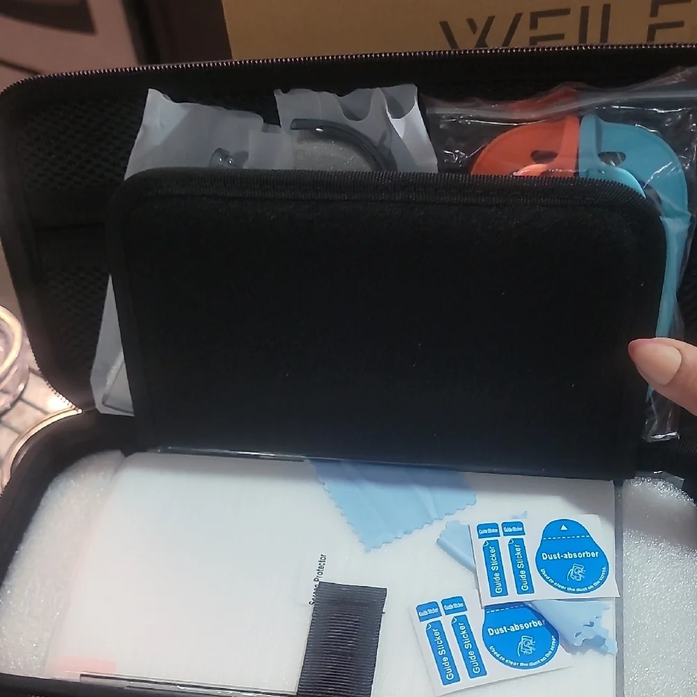 Black VR Accessories Case for N-S 2